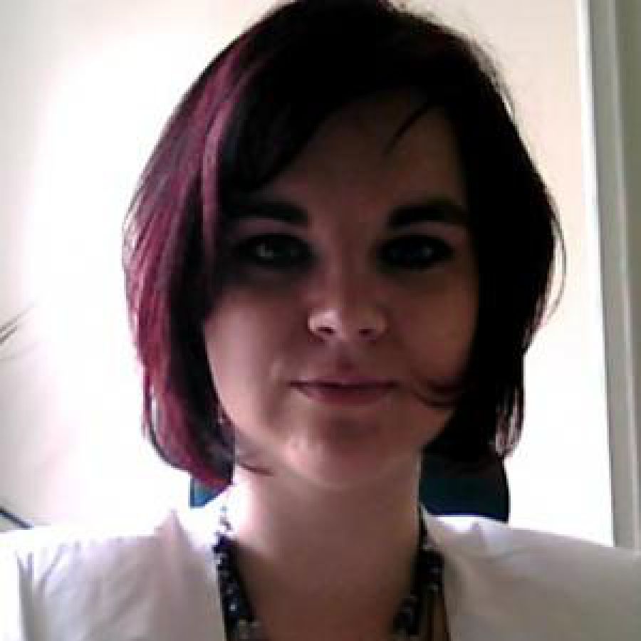 Mgr. Nicol Mlynáriková